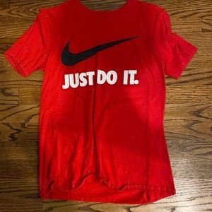 Small Nike t shirt
